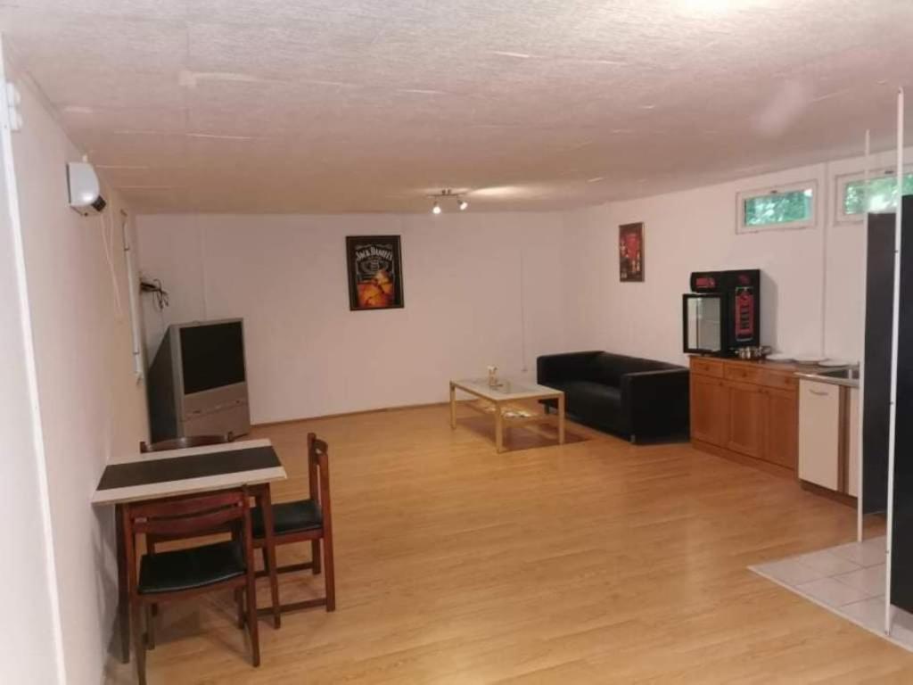 Déjá Vu Szállás&rendezvény Camping Zirc