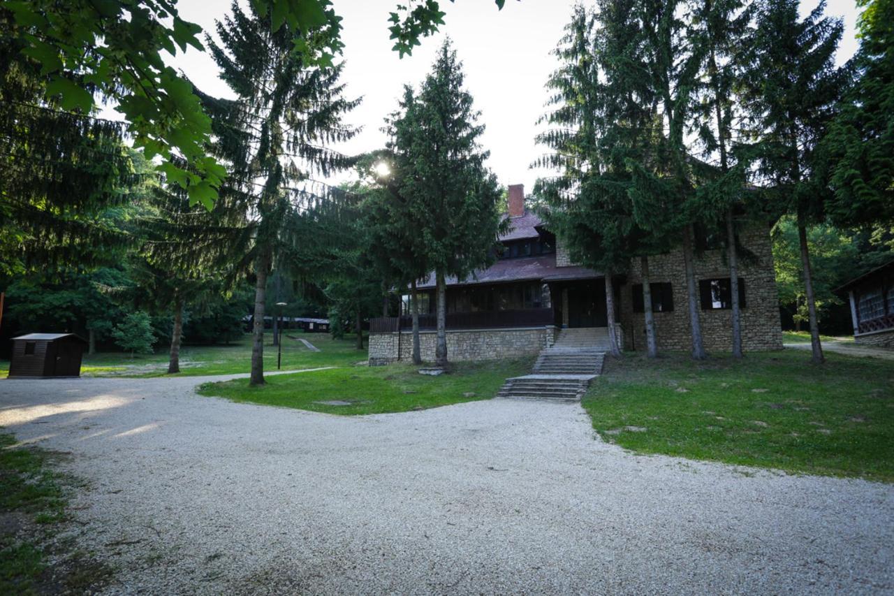 Campsite Deja Vu Szallas & Rendezveny Zirc